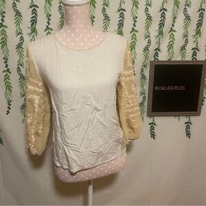 Size S Staring at Stars Blouse with Sequins A2